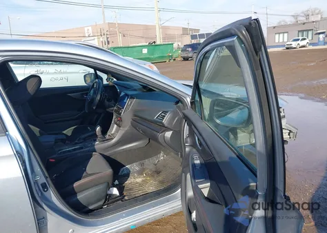 2019 Subaru Impreza 2.0I Sport z USA, uszkodzony, nr VIN 4S3GTAJ66K3745366